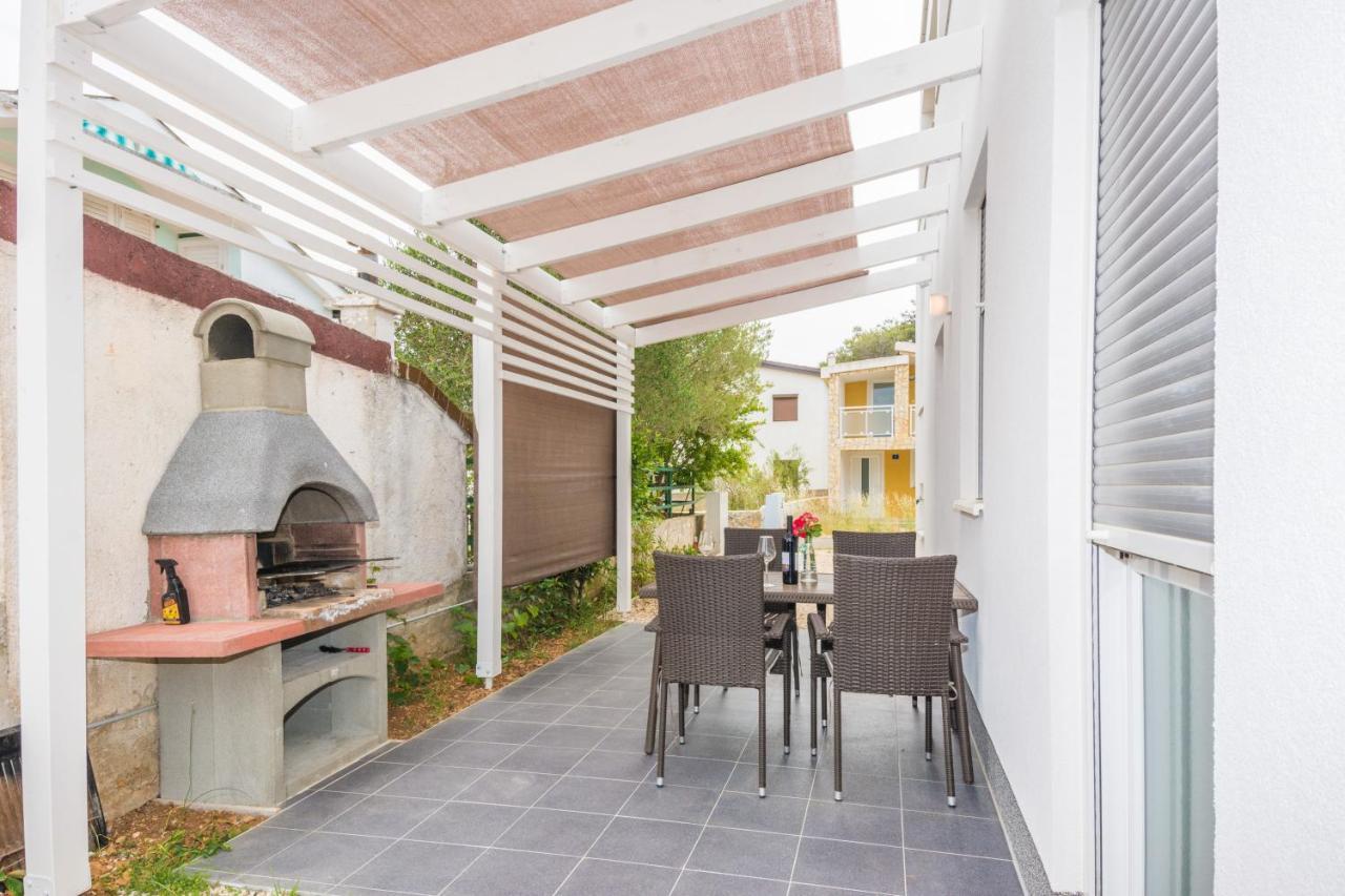 Zilip Apartments Vir Exterior foto